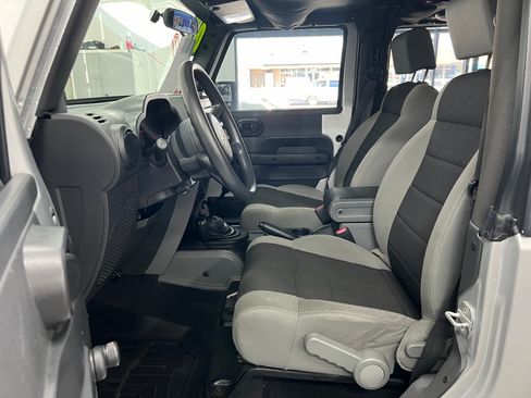 Used 2007 Jeep Wrangler X image 11