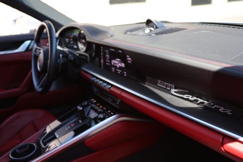 Used 2021 Porsche 911 Carrera image 12