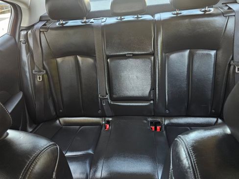 Used 2011 Chevrolet Cruze LTZ image 22