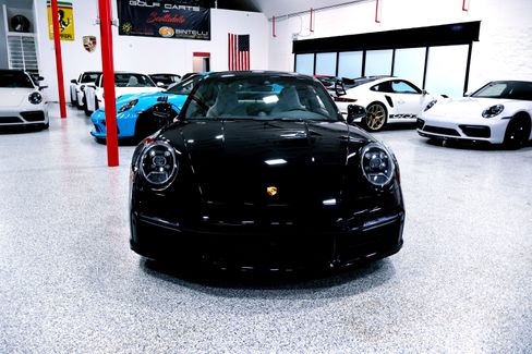 Used 2022 Porsche 911 Turbo image 16