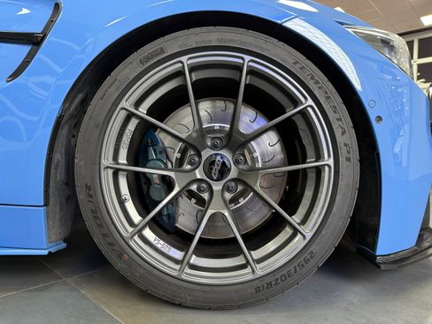 Used 2018 BMW M4 Competition image 14