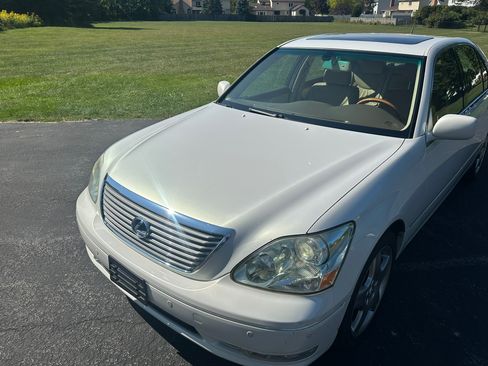 Used 2005 Lexus LS 430 image 10