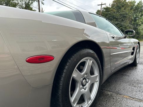 Used 1999 Chevrolet Corvette image 7