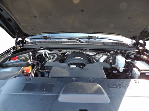 Used 2016 GMC Yukon Denali image 29