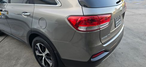 Used 2016 Kia Sorento EX-L image 44