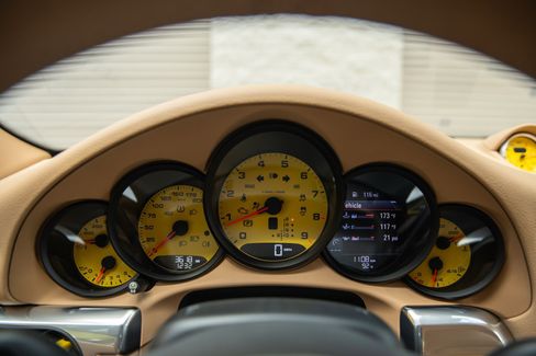 Used 2014 Porsche 911 Carrera 4S image 39