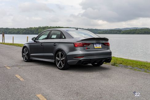 Used 2018 Audi RS 3 image 9