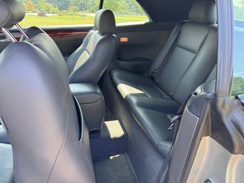 Used 2006 Toyota Solara SLE image 12