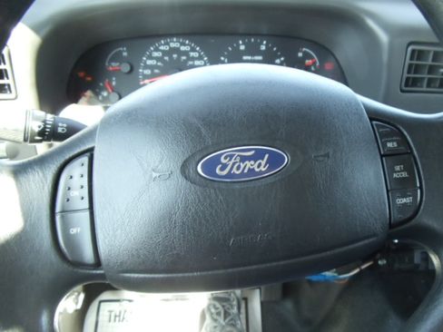 Used 2004 Ford F350 XL image 18