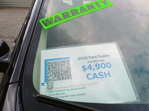 Used 2010 Ford Fusion SEL image 4