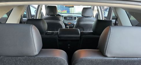 Used 2016 Kia Sorento EX-L image 24