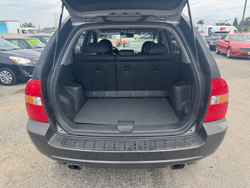 Used 2005 Kia Sportage LX image 19