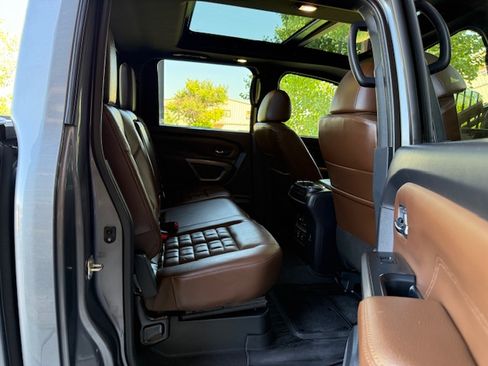 Used 2023 Nissan Titan XD Platinum Reserve image 20