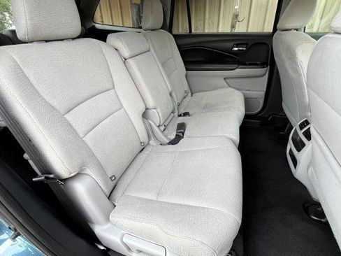 Used 2016 Honda Pilot EX image 16
