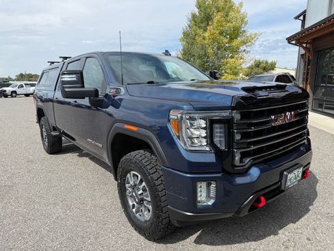 Used 2021 GMC Sierra 2500 AT4 image 8