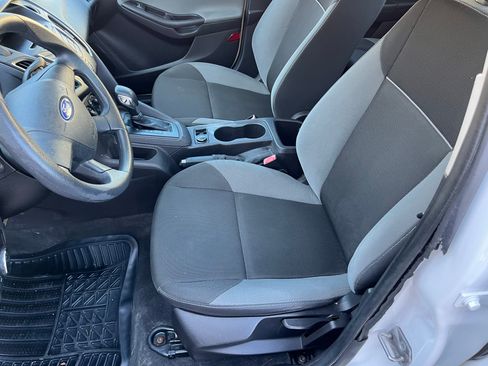 Used 2012 Ford Focus S image 8