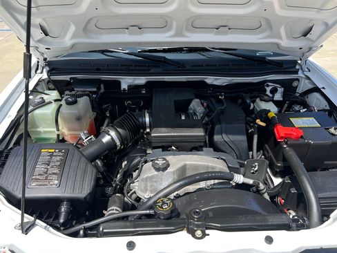 Used 2011 Chevrolet Colorado W/T image 12