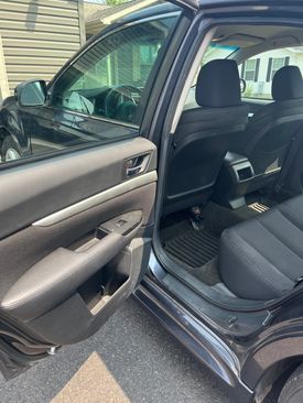 Used 2012 Subaru Legacy 2.5i w/ Alloy Wheel Pkg image 14