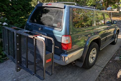 Used 1998 Toyota 4Runner Limited image 9