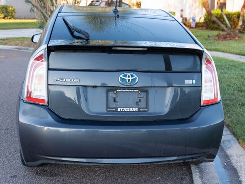 Used 2012 Toyota Prius Four image 5