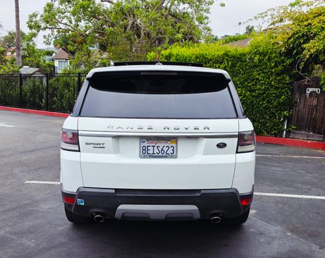 Used 2015 Land Rover Range Rover Sport HSE image 8
