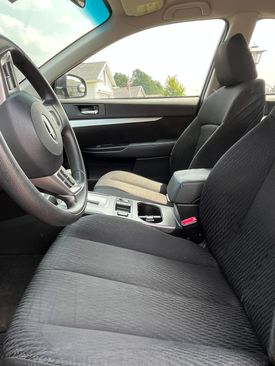 Used 2012 Subaru Legacy 2.5i w/ Alloy Wheel Pkg image 10