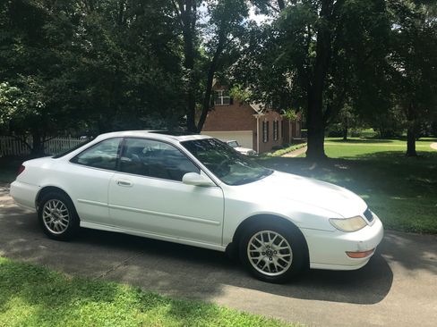Used 1999 Acura CL 3.0 image 2