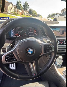 Used 2023 BMW X6 xDrive40i w/ M Sport Package image 11