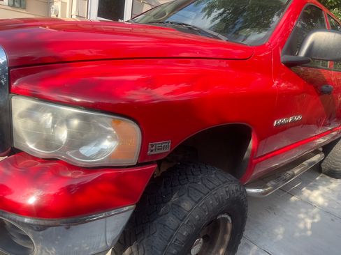 Used 2005 Dodge Ram 1500 Truck SLT image 8