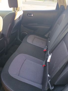 Used 2012 Nissan Rogue SV w/ Premium Pkg image 4