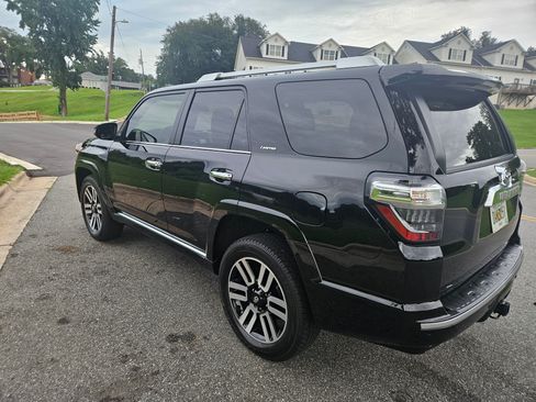 Used 2024 Toyota 4Runner Limited image 2