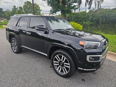 Used 2024 Toyota 4Runner Limited image 4