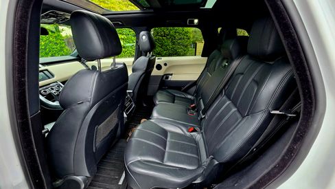 Used 2015 Land Rover Range Rover Sport HSE image 15
