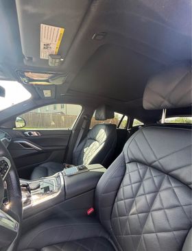 Used 2023 BMW X6 xDrive40i w/ M Sport Package image 9