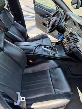 Used 2013 BMW M5 image 10
