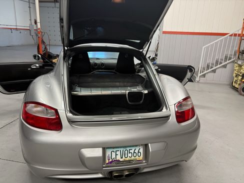 Used 2006 Porsche Cayman S image 9