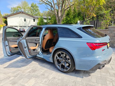 Used 2023 Audi RS 6 image 12
