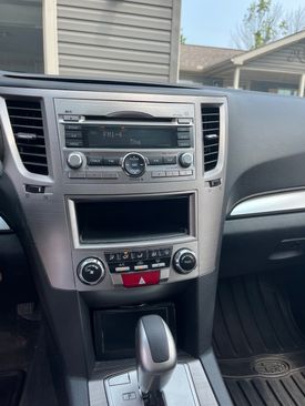 Used 2012 Subaru Legacy 2.5i w/ Alloy Wheel Pkg image 8