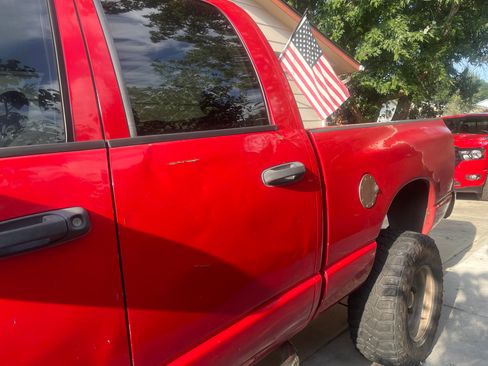 Used 2005 Dodge Ram 1500 Truck SLT image 16