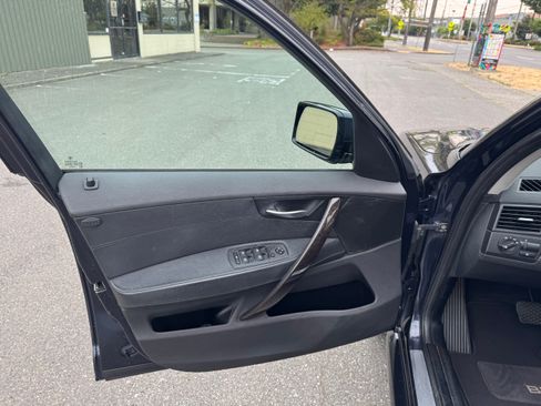 Used 2008 BMW X3 3.0si image 14