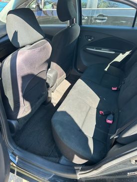 Used 2010 Toyota Yaris Sedan image 10
