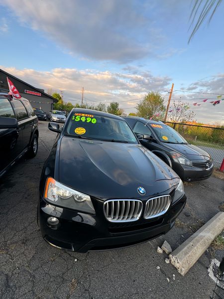 Used 2011 BMW X3 xDrive28i image 1