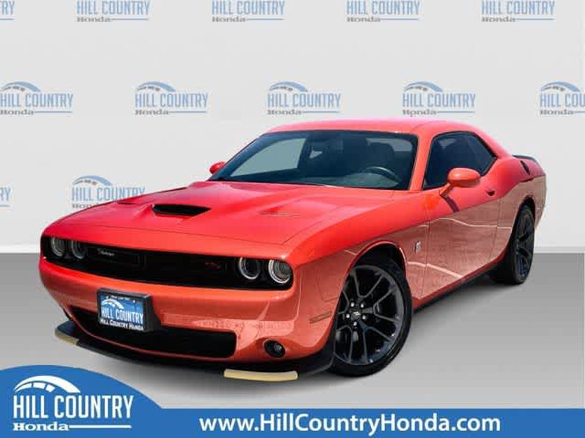 早い者勝ち　アンドレアスツェッペ　緑トンボ2020　バックビンテージ Used Dodge Challenger R/T Scat Pack for Sale in San Antonio, TX