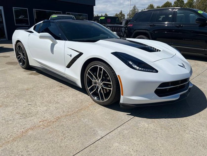 Used 2015 Chevrolet Corvette C7 for Sale in Commerce Township, MI