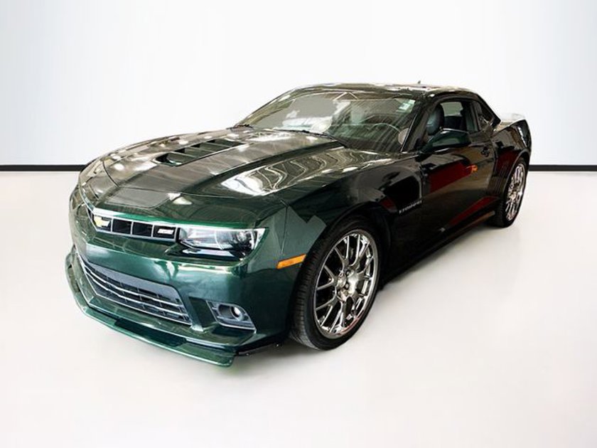 グリーンライト 2017CHEVROLETCAMARO SS GULF OIL 楽天市場】GREENLIGHT 1:24SCALE 