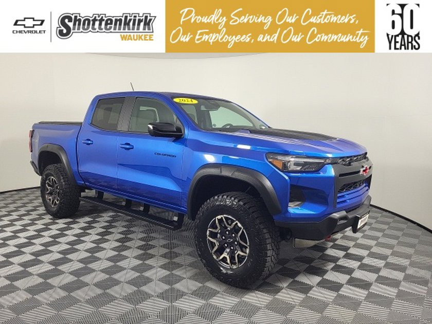 Used 2024 Chevrolet Colorado ZR2 for Sale Near Me in Des Moines, IA