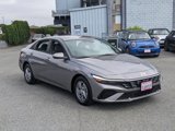 Used 2024 Hyundai Elantra SE image 3