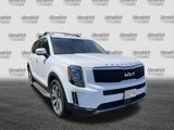 Used 2022 Kia Telluride S image 2
