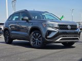 Used 2022 Volkswagen Taos S image 2
