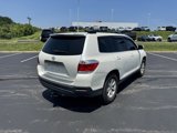 Used 2012 Toyota Highlander FWD image 3